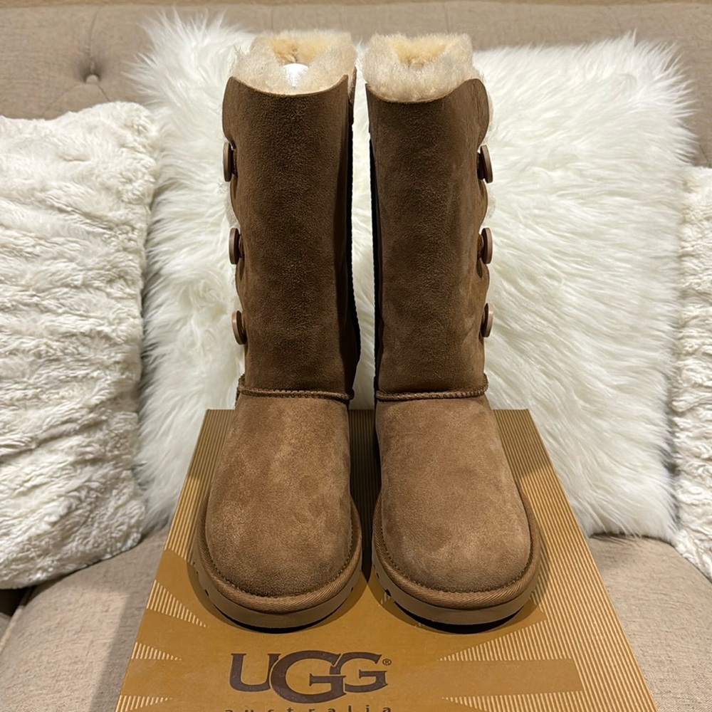 UGG Kids Bailey Triplet Button Boots